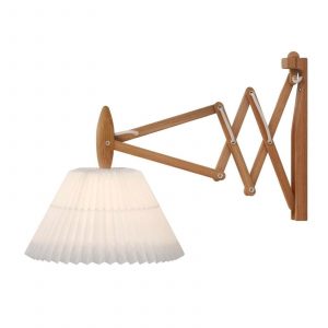 Den rette belysning i dagligstuen med lamper fra LE KLINT